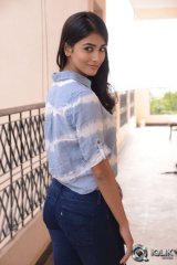 Pooja Hegde Interview About Mukunda Movie